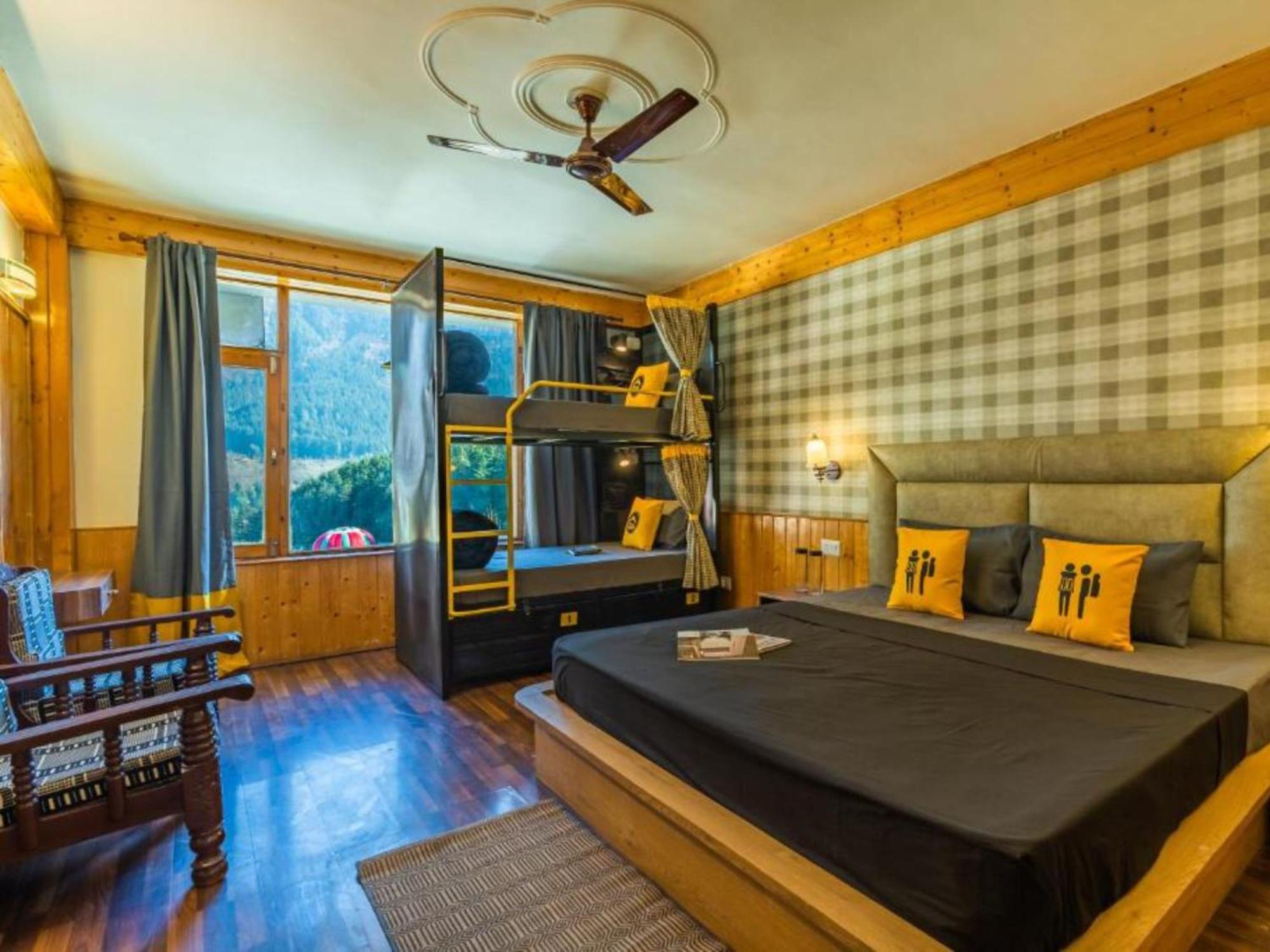 Standard Quadruple Room,1674791932:JPEG